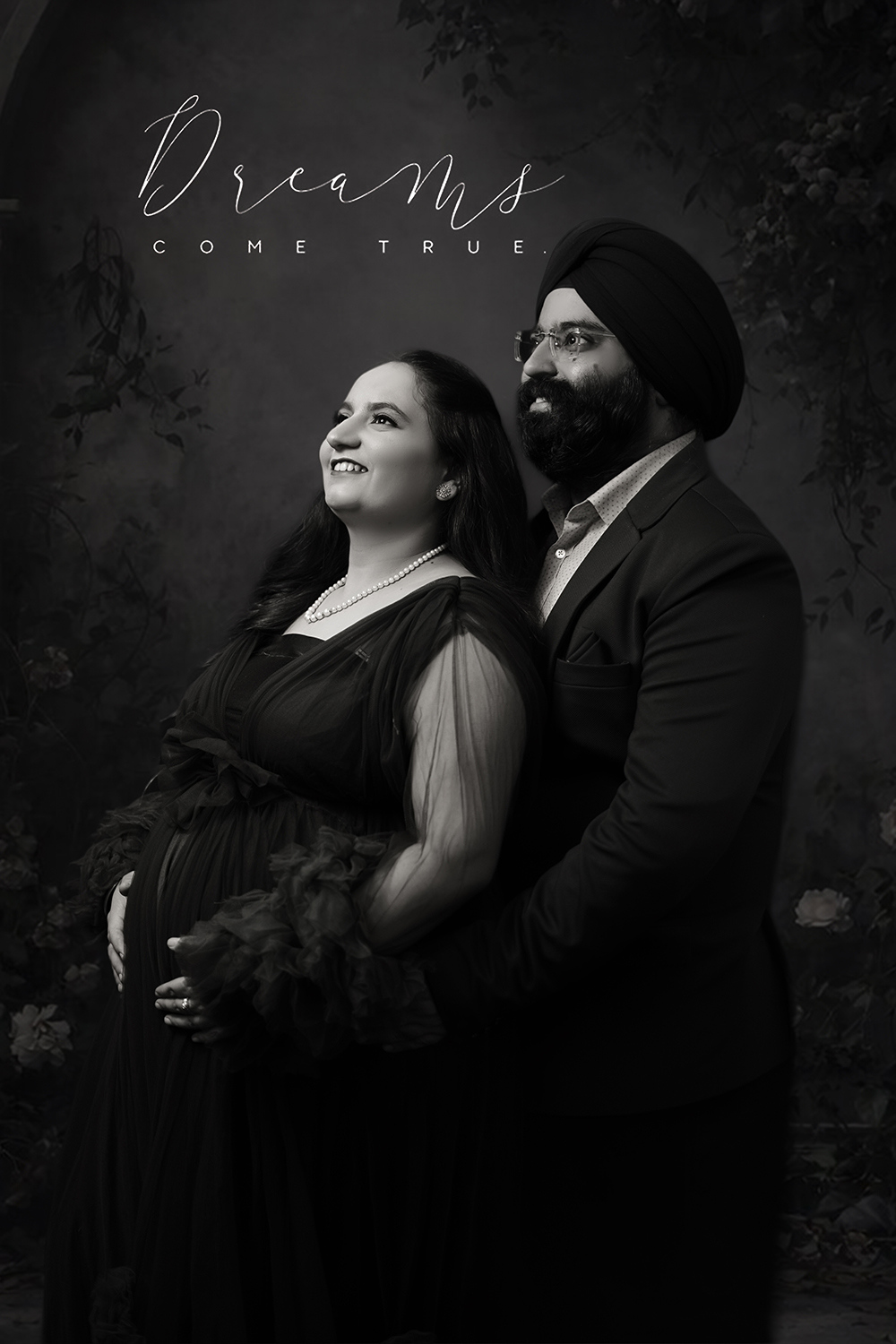 Expecting mother maternity frame